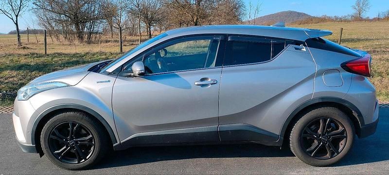 Gebraucht Toyota C-HR 122 PS (89 kW) 2017 Grau SUV