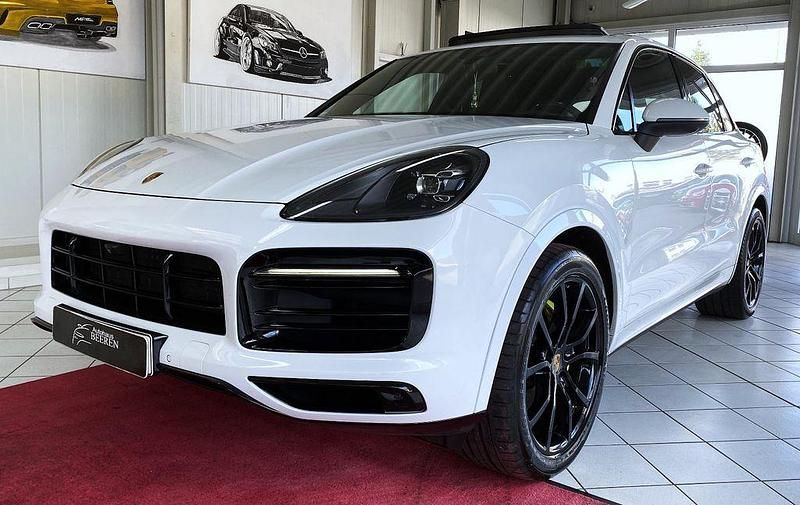 Weiß Gebraucht 2018 Porsche Cayenne Chrono SUV | 40.990 € (Fairer Preis) - Bild 1/4
