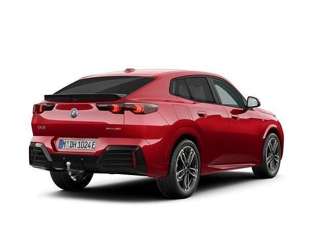 Gebraucht BMW iX2 Performance 225 kW (306 PS) 2025 Rot SUV