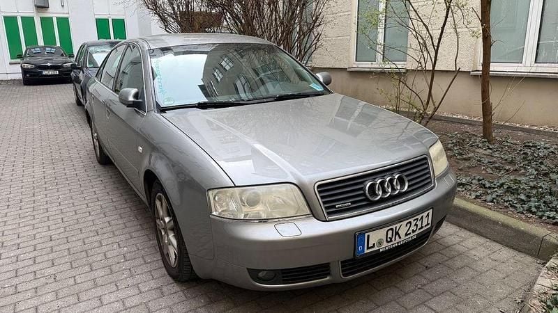 Second-hand Audi A6 175 CP (128 kW) 2003 Argintiu Berlinǎ