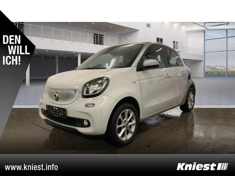 Schwarz Gebraucht 2019 Smart ForFour Passion Kleinwagen | 10.990 € (Fairer Preis) - Bild 1/4