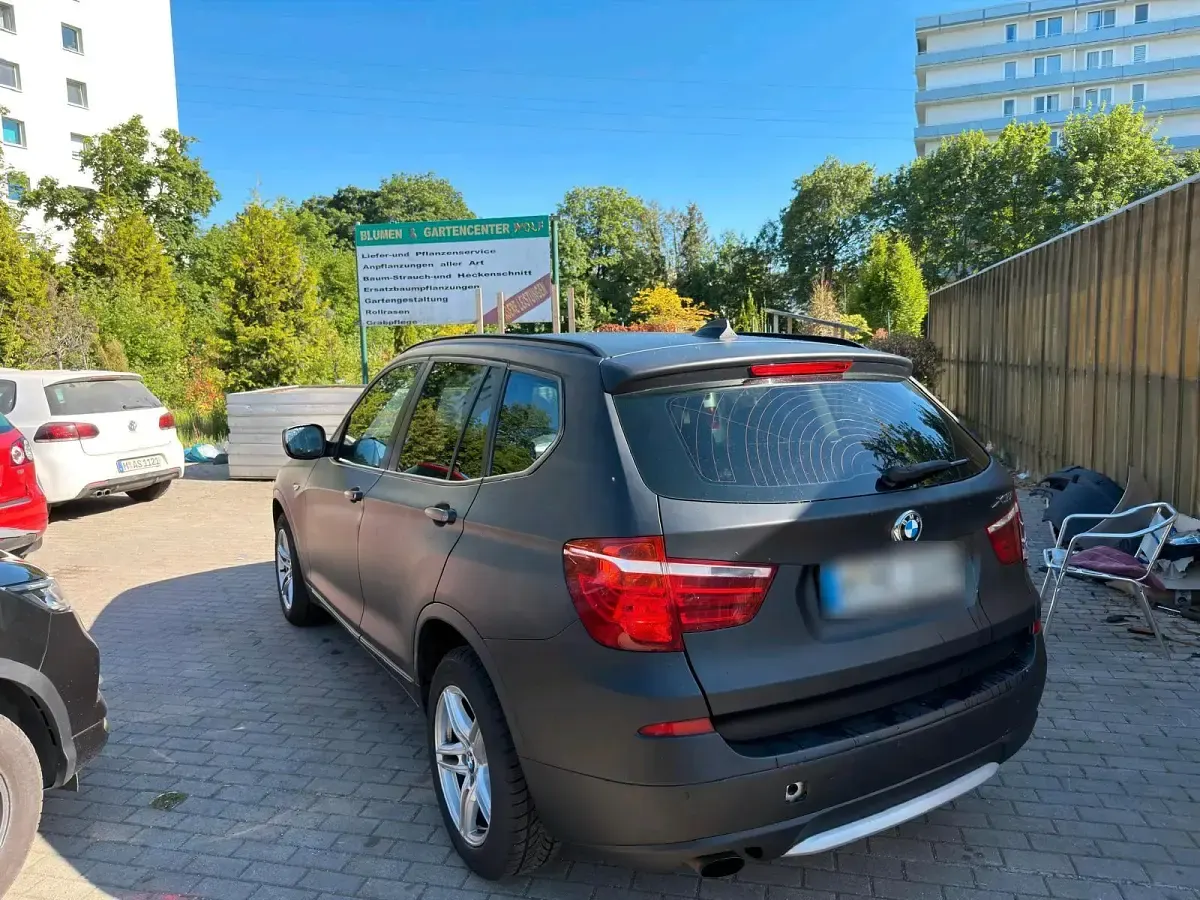 Gebraucht BMW X3 184 PS (135 kW) 2011 Schwarz SUV