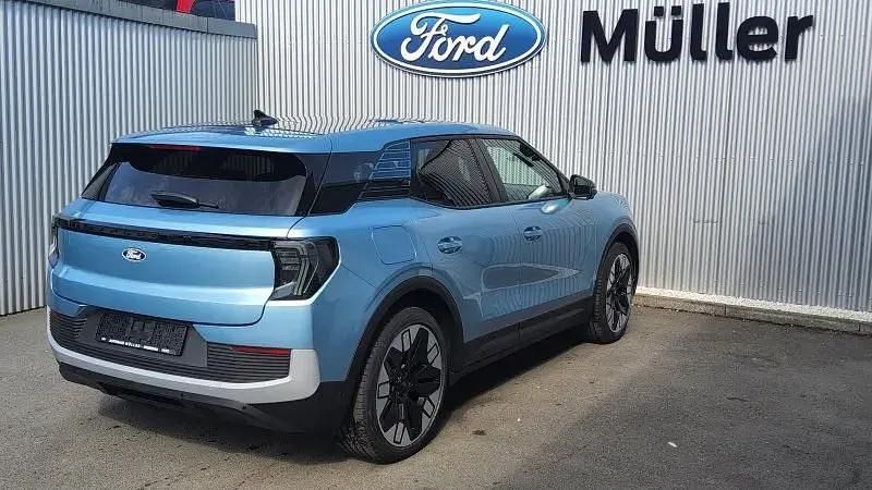 Gebraucht Ford Explorer Premium 210 kW (286 PS) 2024 Arctic blue metallic SUV
