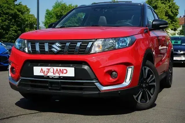 Gebraucht Suzuki Vitara 140 PS (102 kW) 2020 Rot SUV