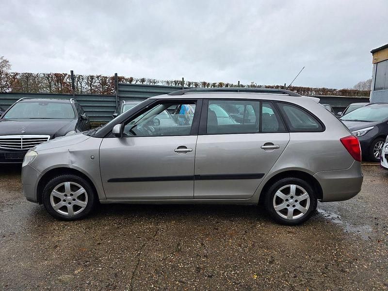 Gebraucht Skoda Fabia Ambiente 80 PS (58 kW) 2008 Beige Kombi