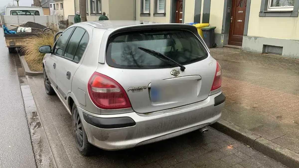 Gebraucht Nissan Almera 115 PS (84 kW) 2000 Kleinwagen