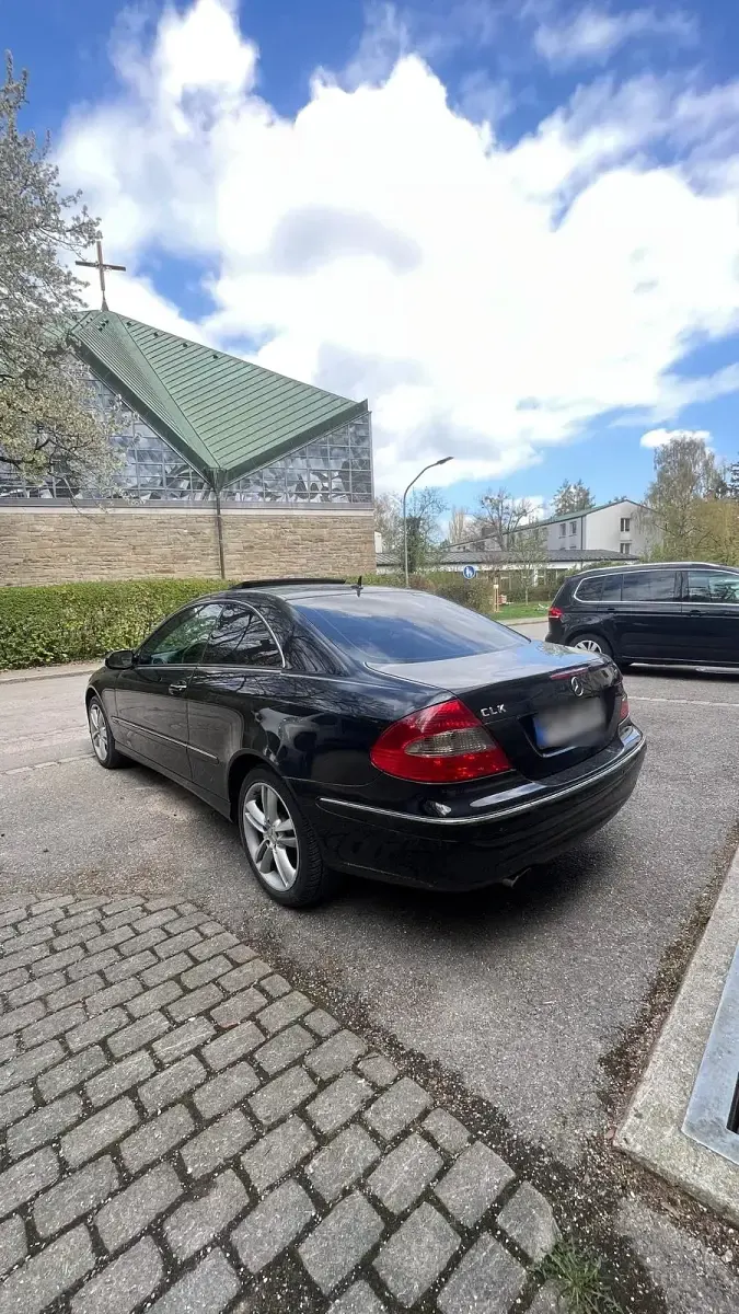 Gebraucht Mercedes CLK200 163 PS (119 kW) 2007 Schwarz Coupé