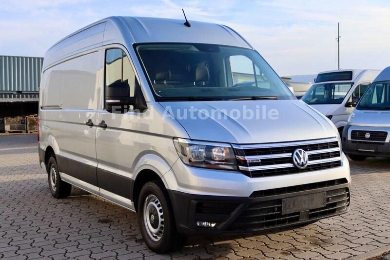 Silber Gebraucht 2020 VW Crafter Trendline Van | 24.930 € (Etwas zu teuer) - Bild 1/4
