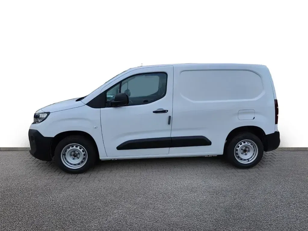 Neu Opel Combo 102 PS (75 kW) 2026 Lackierung weiss icy/typ ausse Van / Kleinbus