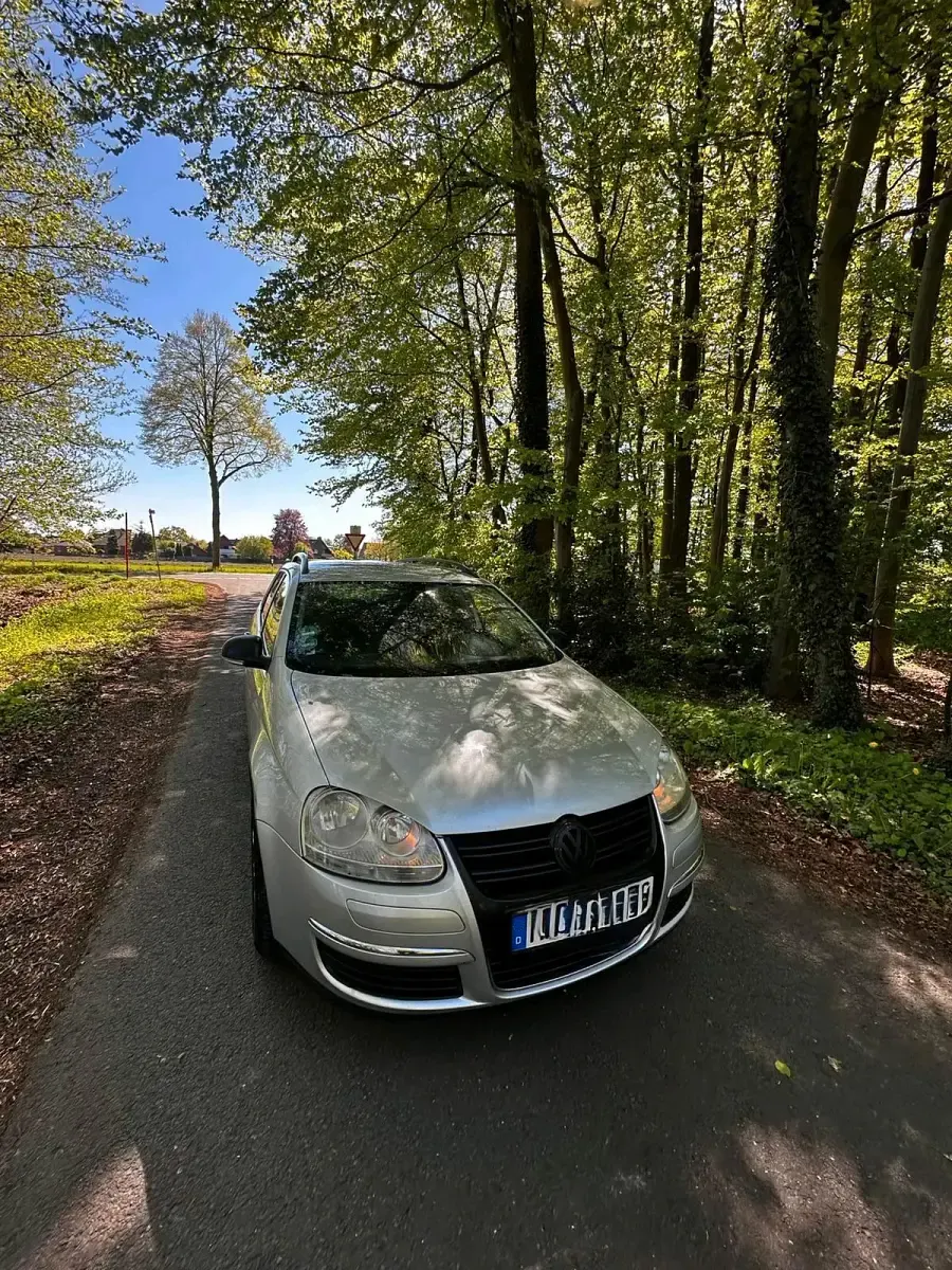 Gebraucht VW Golf V 140 PS (102 kW) 2007 Silber Kombi