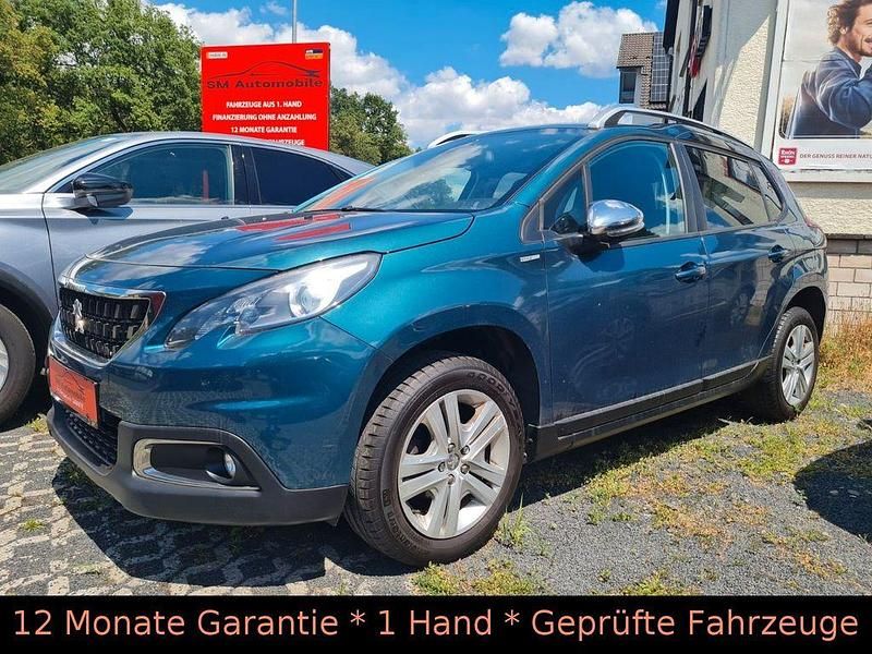 Blau Gebraucht 2018 Peugeot 2008 SUV | 7.990 € (Guter Preis) - Bild 1/4