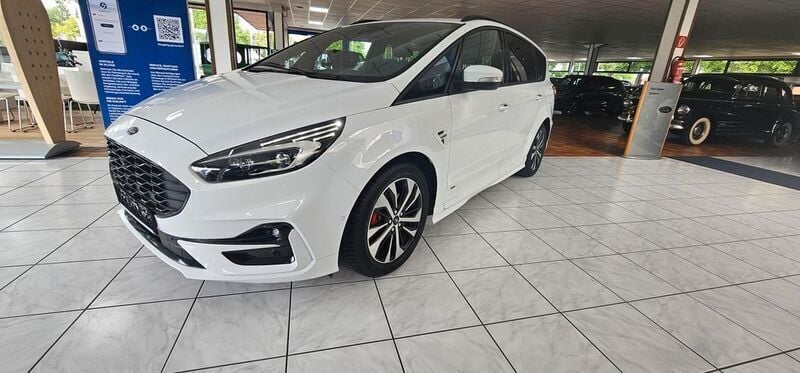 Weiß Gebraucht 2022 Ford S-MAX ST-Line Van / Kleinbus | 38.990 € (Teuer) - Bild 1/4