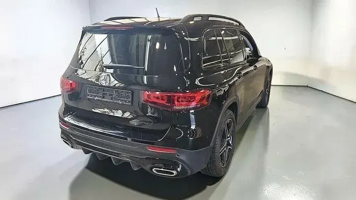 Gebraucht Mercedes GLB200 AMG 150 PS (110 kW) 2023 Schwarz SUV