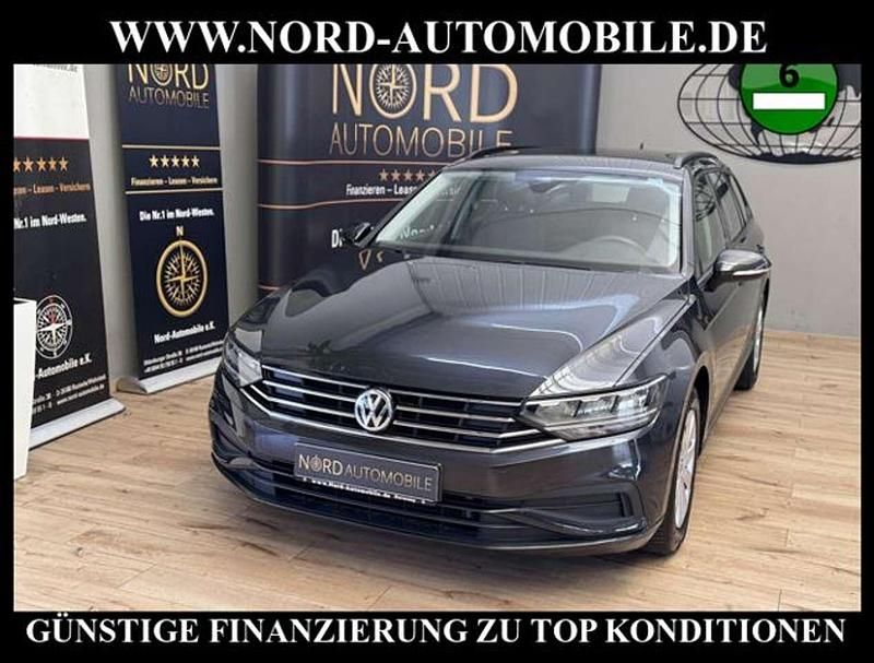 Gebraucht VW Passat 120 PS (88 kW) 2019 Grau Kombi