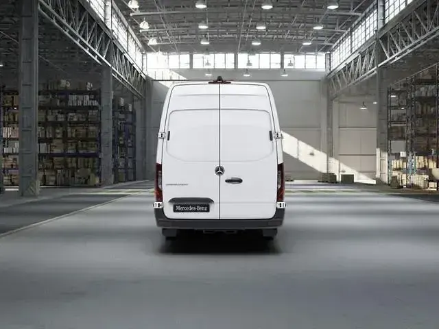 Używany Mercedes Sprinter 170 KM (125 kW) 2025 Biały Van