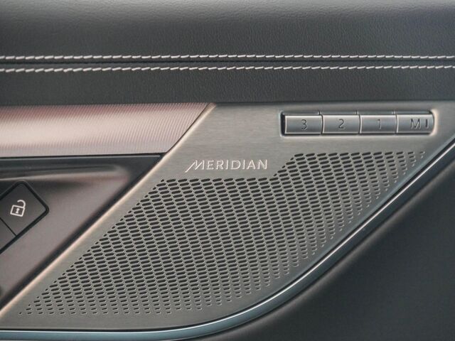 Grau Gebraucht 2024 Jaguar XF R-Dynamic Limousine | 47.690 € - Bild 1/2