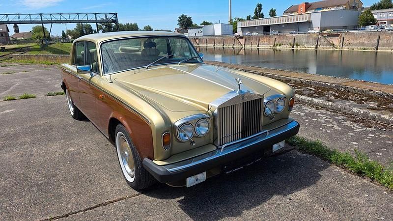 Braun Gebraucht 1980 Rolls Royce Silver Shadow Limousine | 22.500 € - Bild 1/4