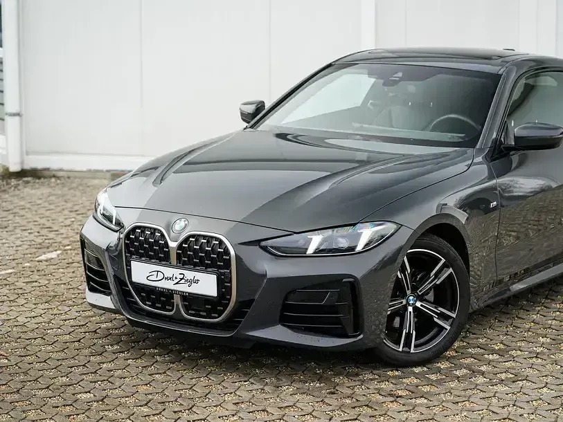 Gebraucht BMW 420 Coupé M Sport 190 PS (139 kW) 2025 Dravitgraumetallic Coupé