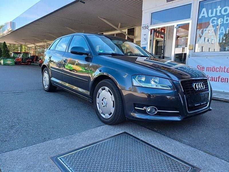 Brugt Audi A3 Attraction 105 HK (77 kW) 2012 Grå Hatchback