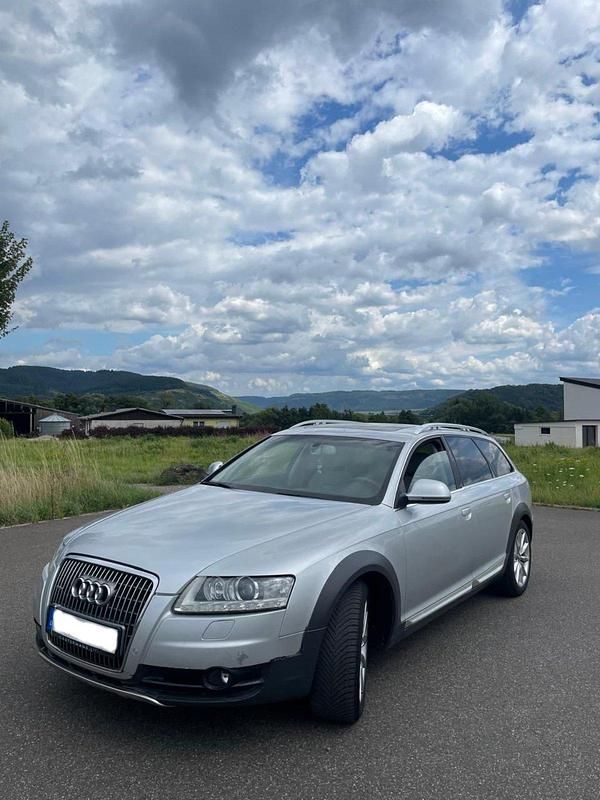 Silber Gebraucht 2010 Audi A6 Kombi | 6.500 € (Fairer Preis) - Bild 1/4