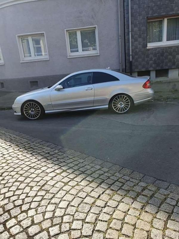Gebraucht 2007 Mercedes CLK280 Elegance Coupé | 8.500 € (Etwas zu teuer) - Bild 1/4