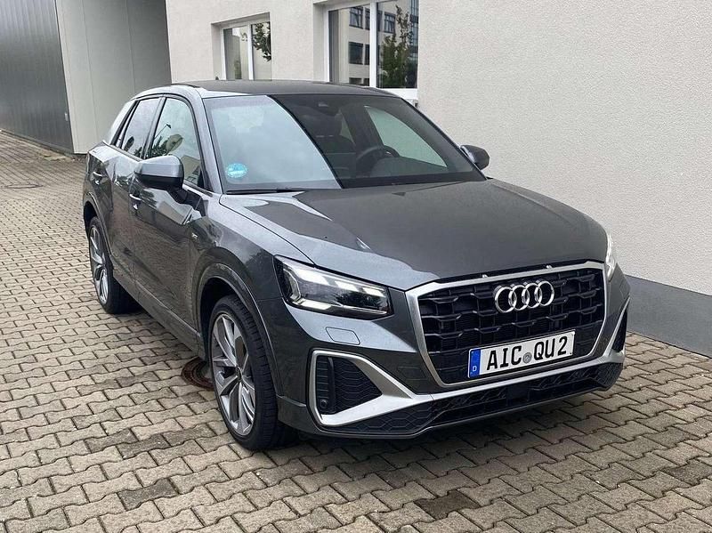 Gebraucht Audi Q2 S-Line 150 PS (110 kW) 2024 Daytonagrau perleffekt SUV