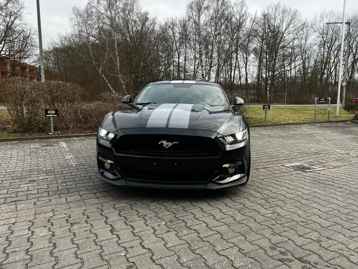 Gebraucht Ford Mustang GT 421 PS (309 kW) 2015 Schwarz Coupé