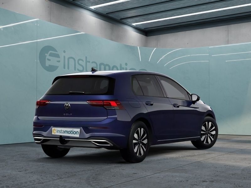 Gebraucht VW Golf VIII Move 150 PS (110 kW) 2024 Blau Limousine