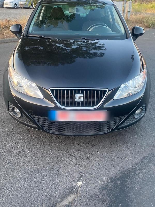Schwarz Gebraucht 2009 Seat Ibiza Sport Coupé | 2.690 € (Fairer Preis) - Bild 1/4