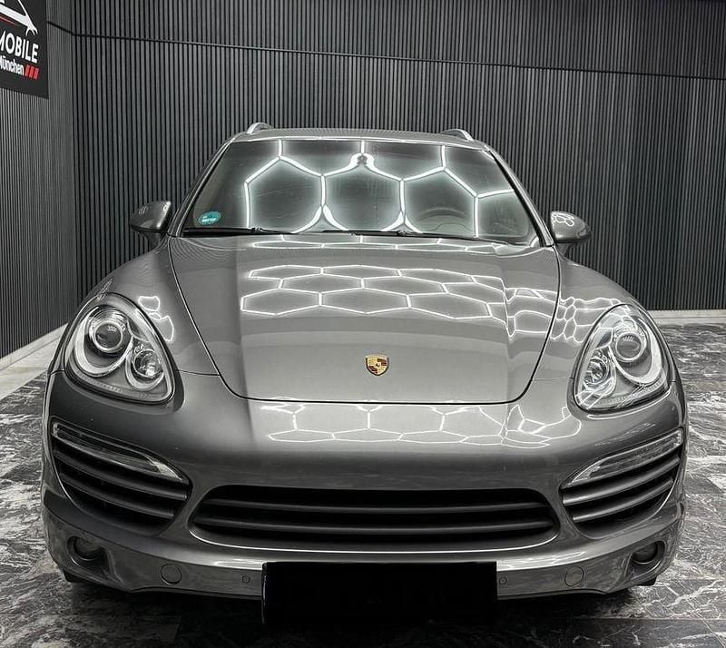 Gebraucht Porsche Cayenne 245 PS (180 kW) 2011 Grau SUV
