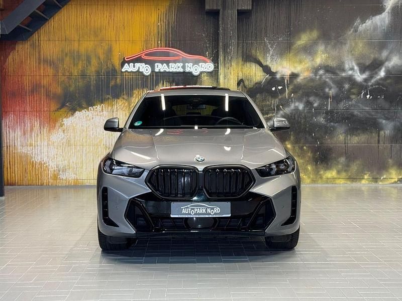 Gebraucht BMW X6 M Sport 298 PS (219 kW) 2024 Skyscraper grau metallic SUV