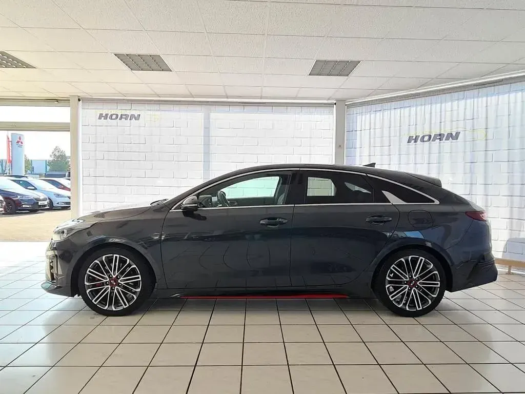 Używany Kia ProCeed GT 204 KM (150 kW) 2019 Szary Kombi