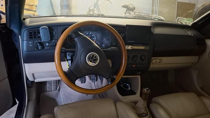 Gebraucht VW Golf Cabriolet 101 PS (74 kW) 2000 Blau Cabrio