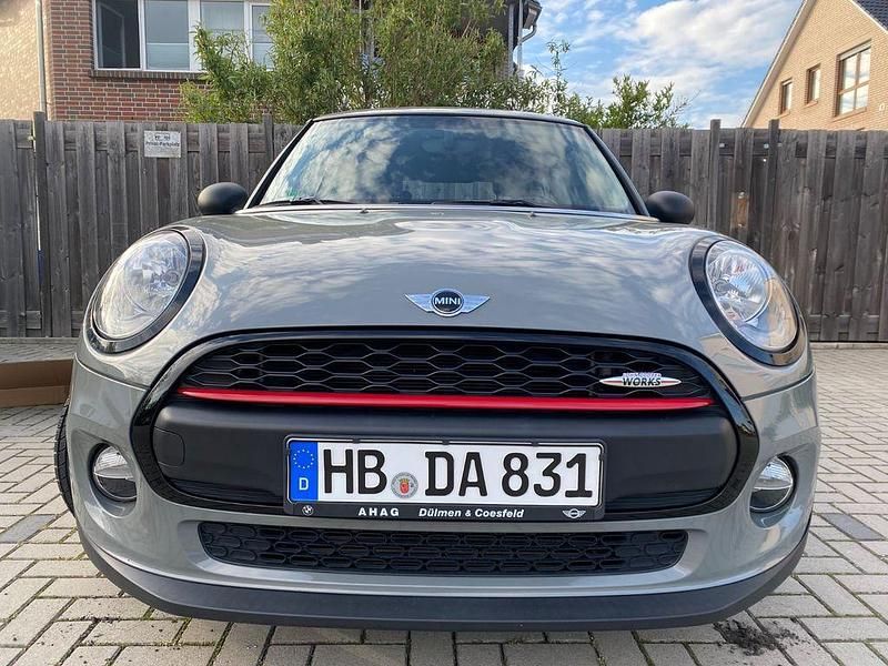Gebraucht Mini John Cooper Works 75 PS (55 kW) 2016 Grau Kleinwagen