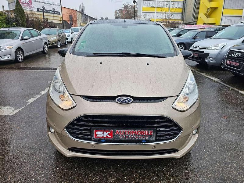 Używany Ford B-MAX Colourline 101 KM (74 kW) 2017 Beżowy Minivan