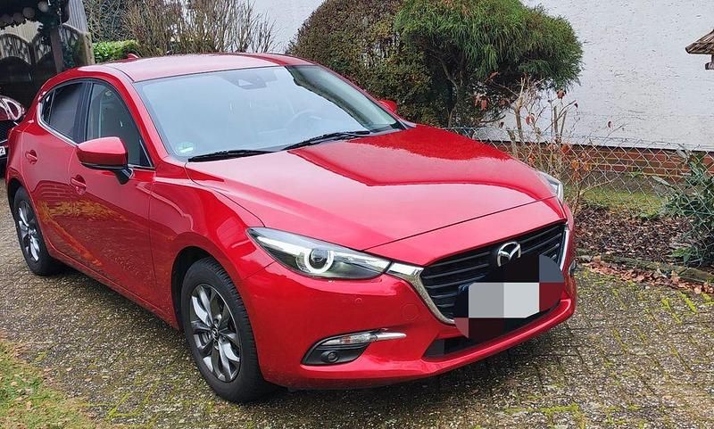 Rot Gebraucht 2018 Mazda 3 Exclusive-Line Limousine | 14.499 € (Fairer Preis) - Bild 1/4