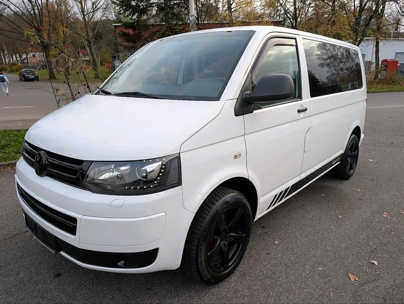 Weiß Gebraucht 2011 VW 181 SUV | 13.350 € - Bild 1/4