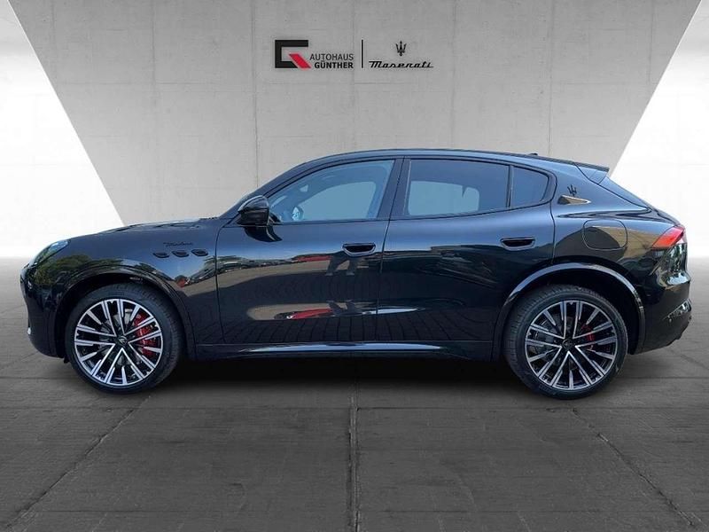Neu Maserati Grecale 330 PS (242 kW) 2025 Schwarz SUV