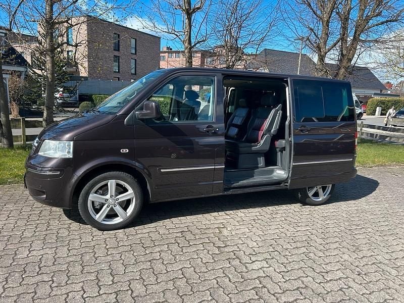 Usata VW T5 174 CV (127 kW) 2009 Marrone Furgone