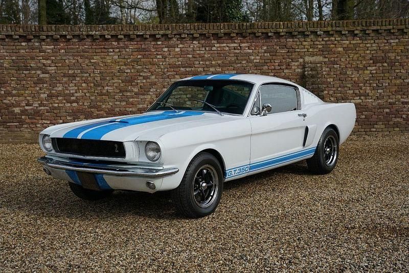 Weiß Gebraucht 1965 Ford Mustang Fastback | 67.500 € - Bild 1/4