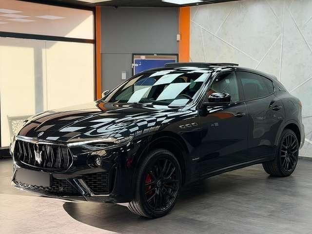 Gebraucht Maserati Levante 275 PS (202 kW) 2020 Schwarz SUV