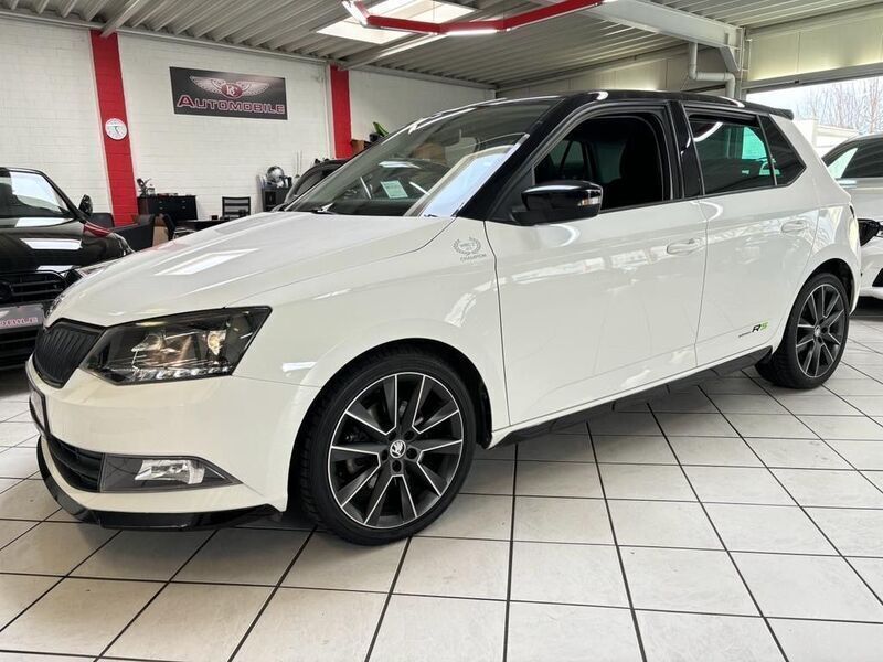 Weiß Gebraucht 2018 Skoda Fabia RS Limousine | 15.990 € (Fairer Preis) - Bild 1/4