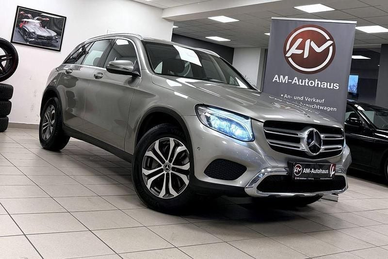 Silber Gebraucht 2019 Mercedes GLC250 SUV | 21.299 € (Guter Preis) - Bild 1/4