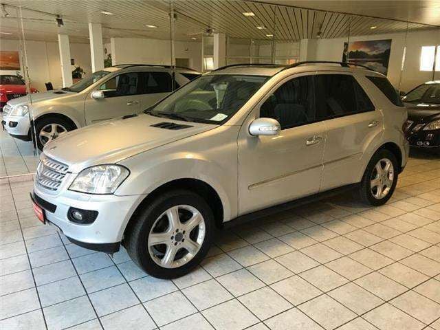 Silber Gebraucht 2006 Mercedes ML320 SUV | 13.950 € - Bild 1/4