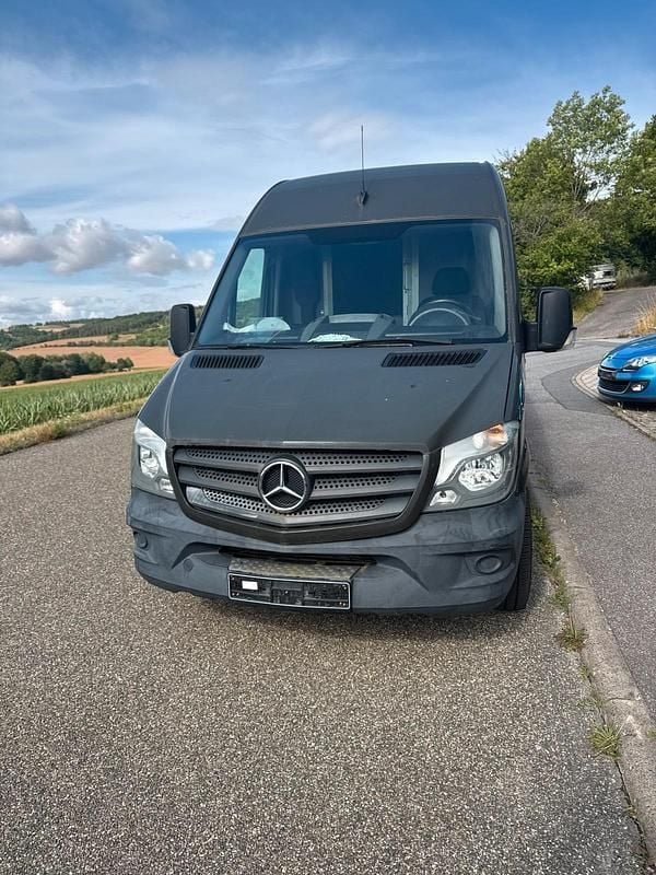 Braun Gebraucht 2017 Mercedes Sprinter Van | 17.500 € - Bild 1/4