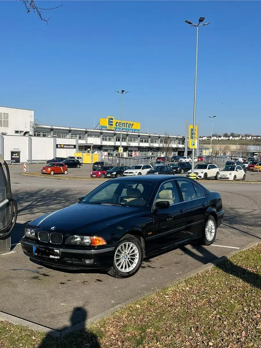 Gebraucht BMW 528 193 PS (141 kW) 2000 Schwarz Limousine