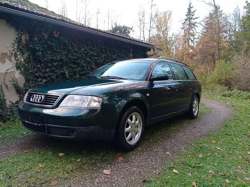 Grün Gebraucht 1998 Audi A6 Kombi | 1.100 € (Superpreis) - Bild 1/4