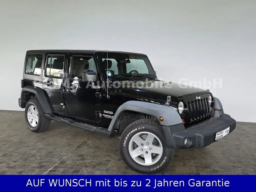 Gebraucht Jeep Wrangler Unlimited Sport 200 PS (147 kW) 2011 Schwarz SUV