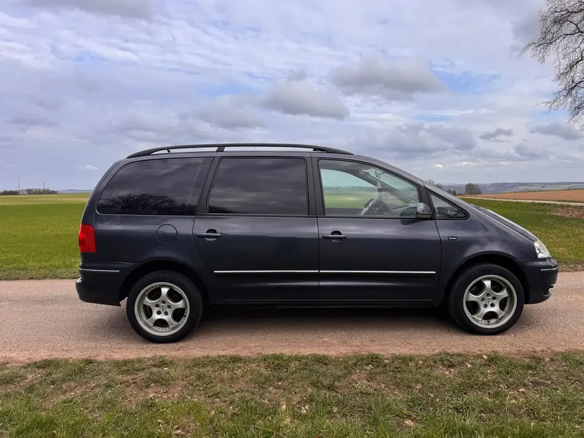 Gebraucht VW Sharan Sportline 131 PS (96 kW) 2005 Blau Van / Kleinbus