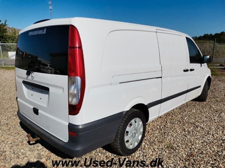 Second-hand Mercedes Vito 136 CP (100 kW) 2014 Alb Van
